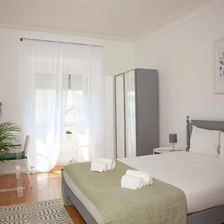 Ola ! Central Lightning Quiet View Garden 10mn Airport Appartamento *
