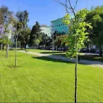 Ola ! Central Lightning Quiet View Garden 10mn Airport Appartement